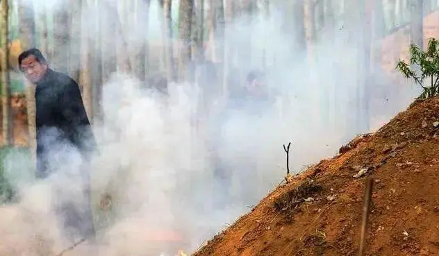 易经风水格局：顺规律兴，逆规律亡，莫被框住头脑，误解易经真谛